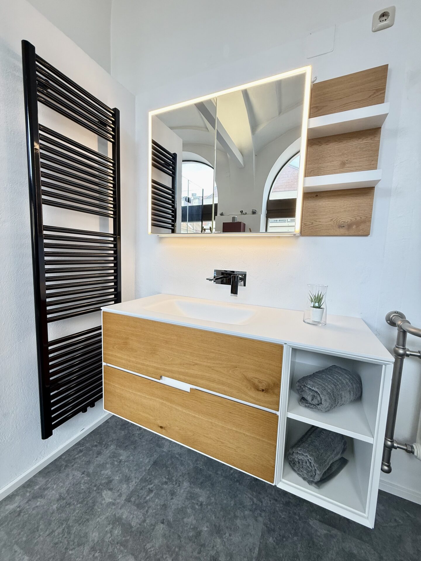 Waschtisch Kombination Badausstellung Flanyek