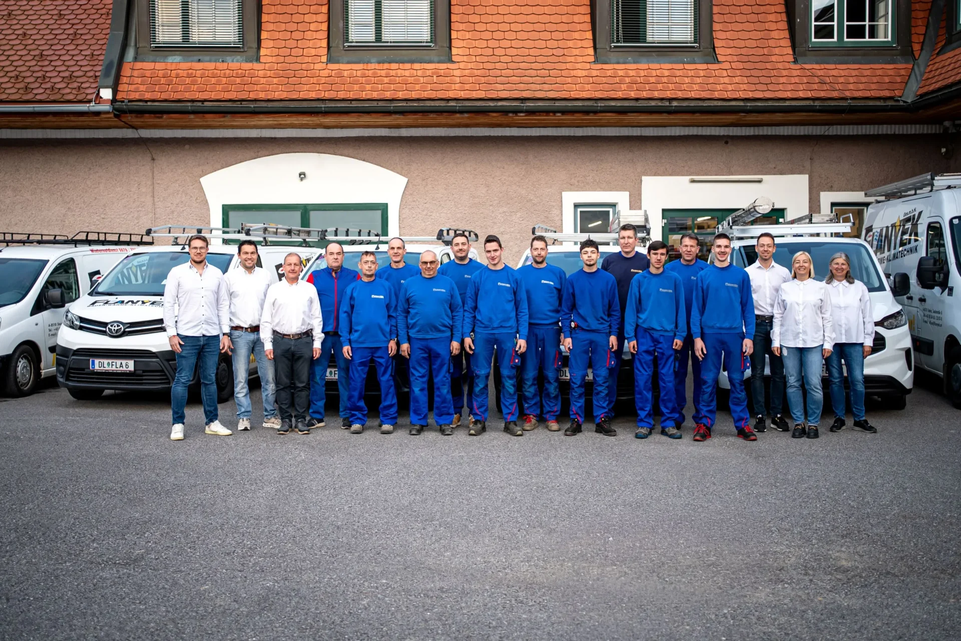 Flanyek Teamfoto